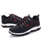Chaussures de randonnée noires et rouges pour homme