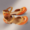 Scarpe in pelle per bambini con cinturini e ritagli